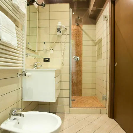 Couette-café Serena 3*