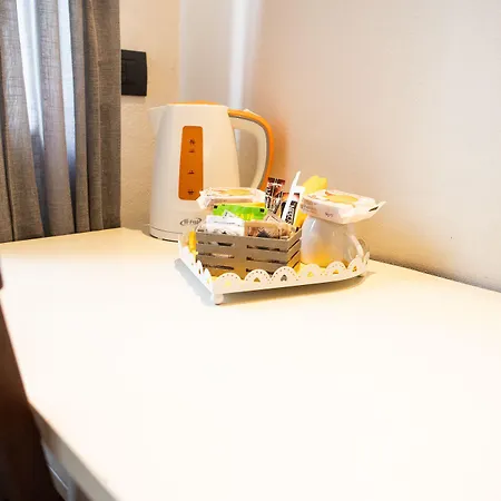 Serena Bed & Breakfast 4*