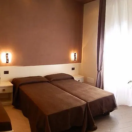 Panzió Serena Piacenza