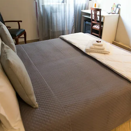 Serena Bed & Breakfast 3*