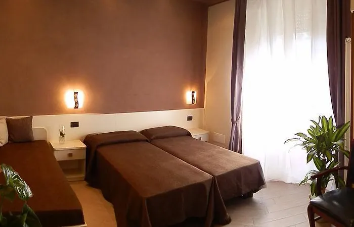 Oda ve Kahvaltı Serena Piacenza