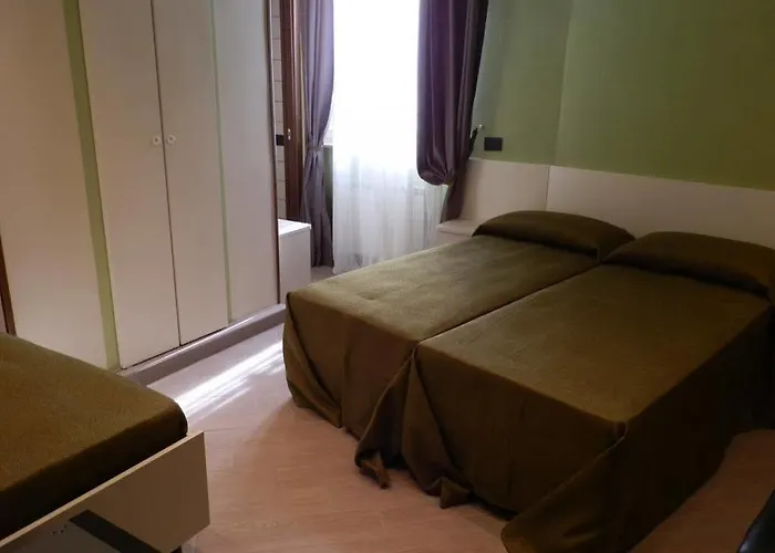 Oda ve Kahvaltı Serena Piacenza